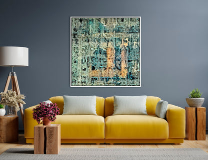 Gefangen und erschöpft im verwitterten Holz